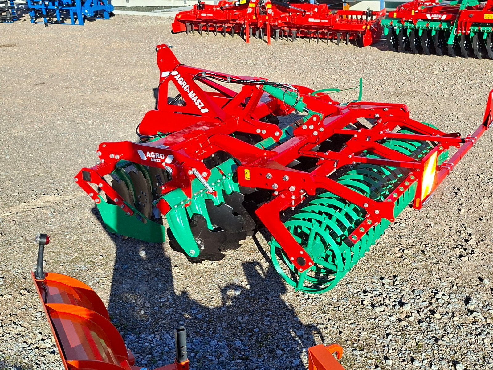 Kurzscheibenegge des Typs Agro-Masz Trol 30, Neumaschine in Cham (Bild 3)