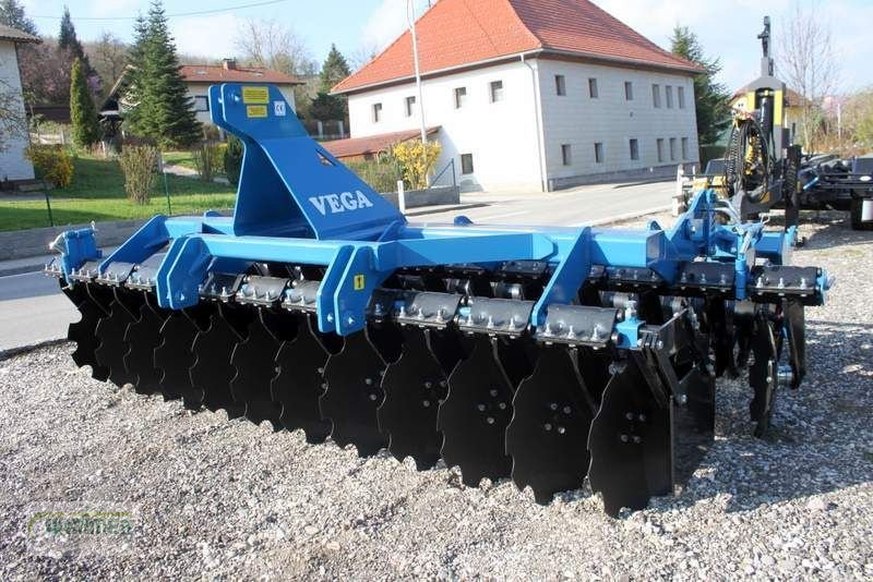 Kurzscheibenegge Türe ait Agro Profi Line VEGA - Kurzscheibenegge 3m, Neumaschine içinde Kematen (resim 1)