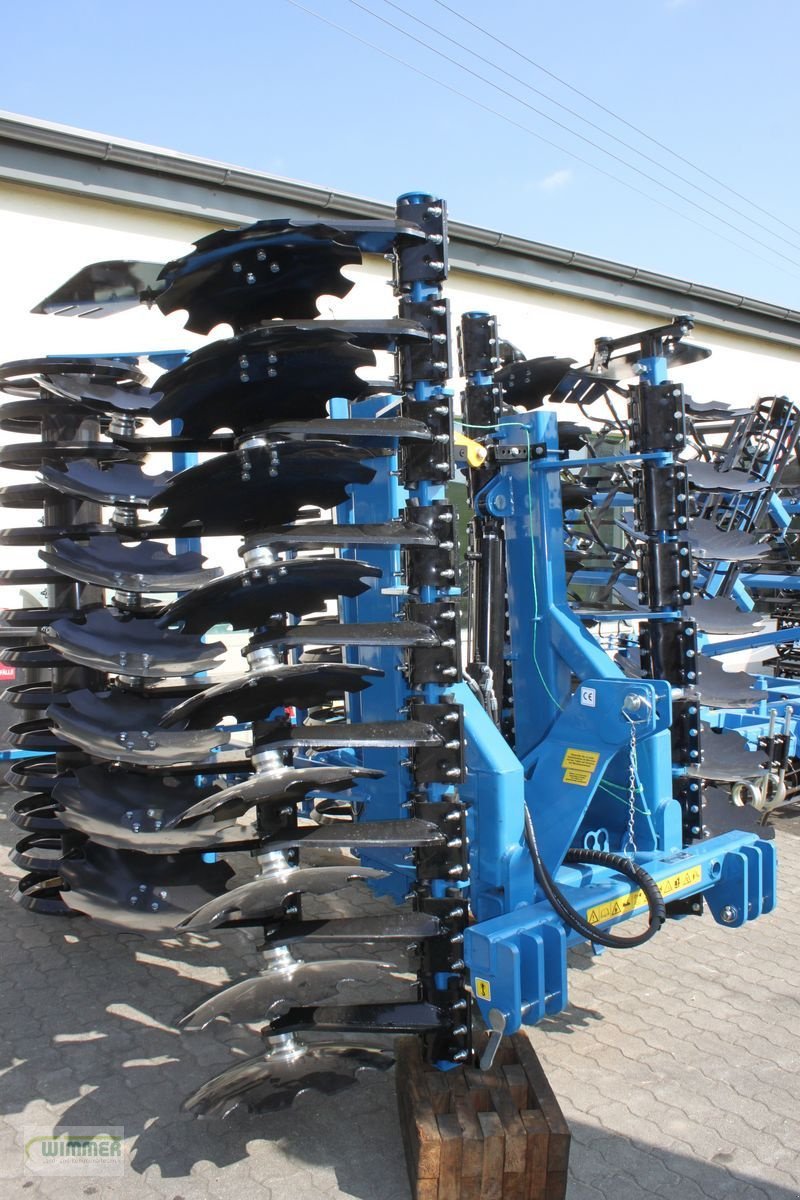 Kurzscheibenegge des Typs Agro Profi Line VEGA - Kurzscheibenegge 4m, Neumaschine in Kematen (Bild 9)