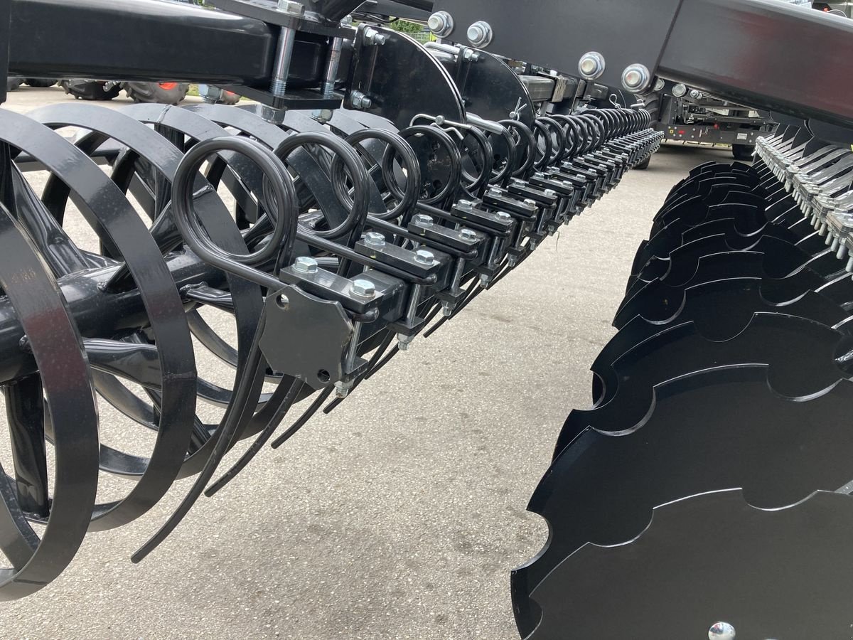 Kurzscheibenegge του τύπου Agroland Titanium Heavy 400, Neumaschine σε Mistelbach (Φωτογραφία 5)