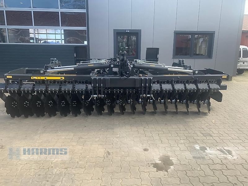 Kurzscheibenegge des Typs Agroland Titanum 4,5m, Neumaschine in Sassenholz (Bild 1)