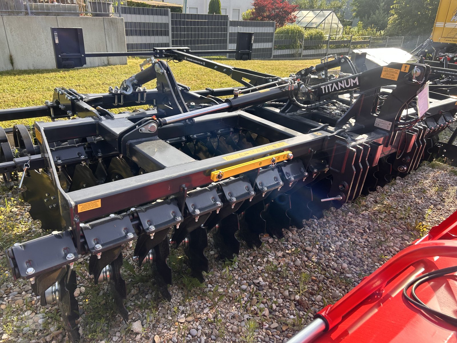 Kurzscheibenegge Türe ait Agroland Titanum 450 Scheibenegge, Neumaschine içinde Aresing (resim 4)