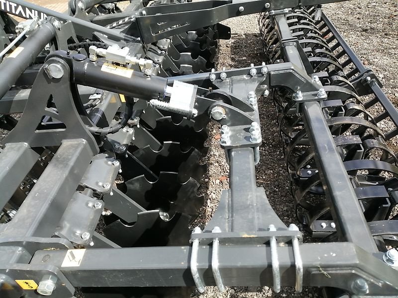 Kurzscheibenegge des Typs Agroland Titanum 500, Neumaschine in Freisen-Asweiler (Bild 9)
