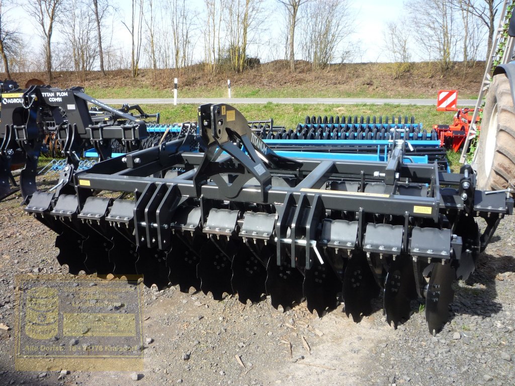 Kurzscheibenegge des Typs Agroland Titanum heavy 300 (stabile) Scheibenegge, Neumaschine in Pfarrweisach (Bild 7)
