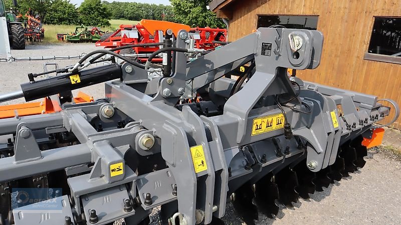 Kurzscheibenegge des Typs AgroXX AVATERRA 4.5 -Gen4- MIT DACHRING WALZE HD--, Neumaschine in Ennigerloh (Bild 29)
