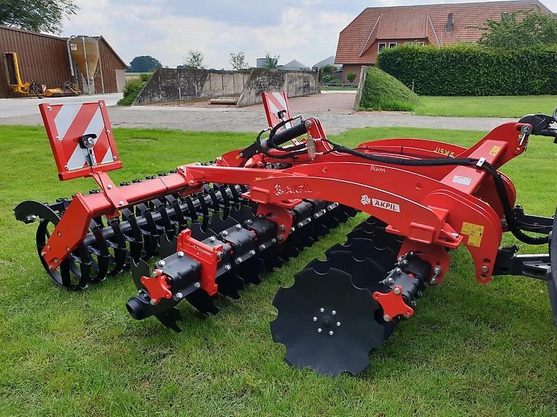 Kurzscheibenegge tipa Akpil Kurzscheibenegge Bison, Neumaschine u Stemwede (Slika 4)