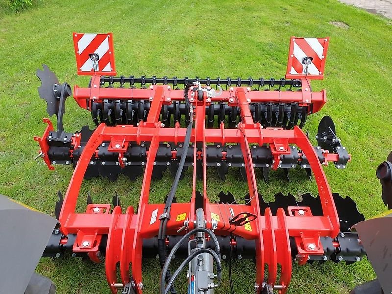 Kurzscheibenegge tipa Akpil Kurzscheibenegge Bison, Neumaschine u Stemwede (Slika 6)