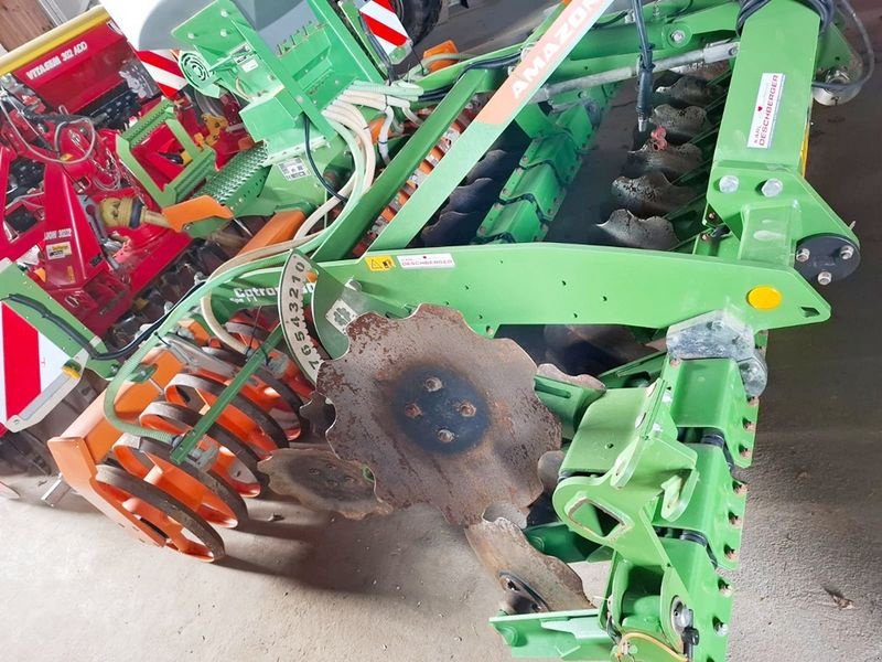 Kurzscheibenegge Türe ait Amazone Catros+ 3003 Special Kurzscheibenegge, Vorführmaschine içinde St. Marienkirchen (resim 5)