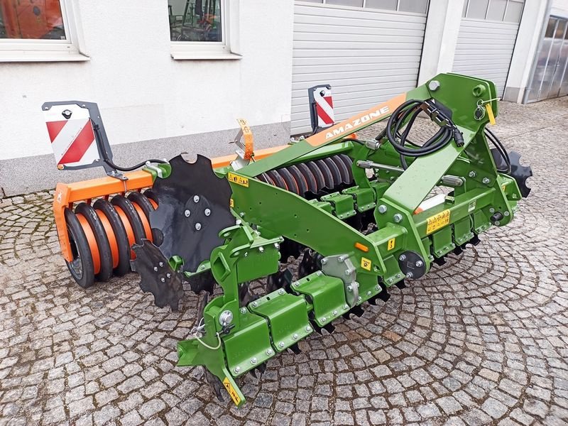 Kurzscheibenegge des Typs Amazone Catros+ 3003 Special Kurzscheibenegge, Neumaschine in St. Marienkirchen (Bild 3)