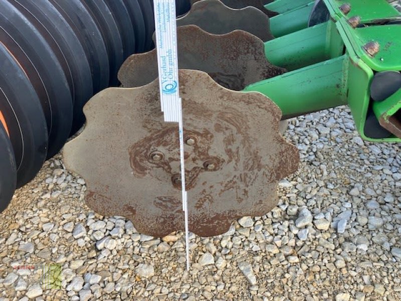 Kurzscheibenegge des Typs Amazone CATROS 3003 SPECIAL, Gebrauchtmaschine in Wassertrüdingen (Bild 11)