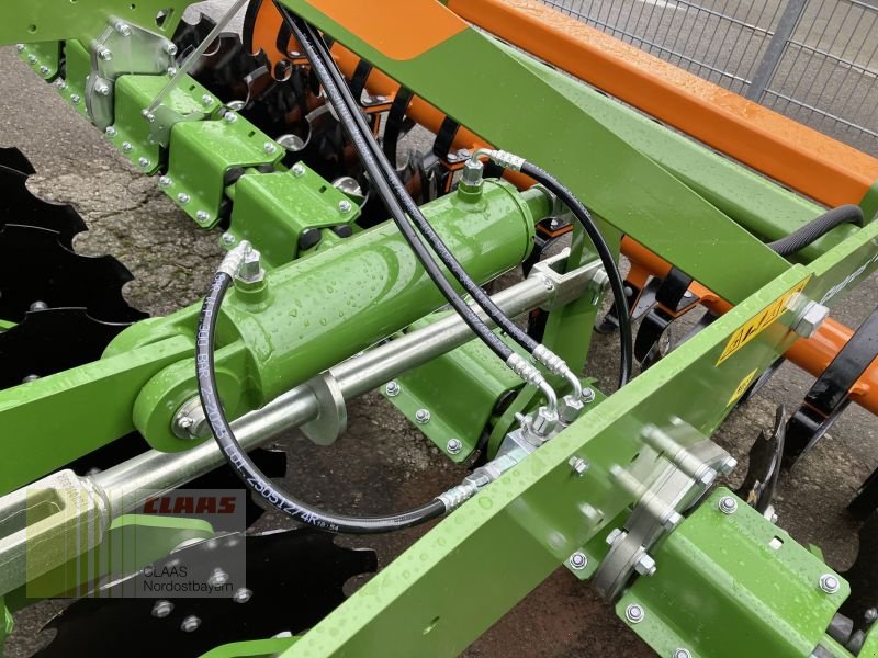 Kurzscheibenegge des Typs Amazone CATROS+ 3003 SPECIAL, Neumaschine in Cham (Bild 9)