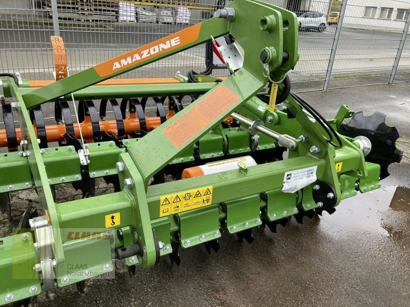 Kurzscheibenegge des Typs Amazone CATROS+ 3003 SPECIAL, Neumaschine in Cham (Bild 8)