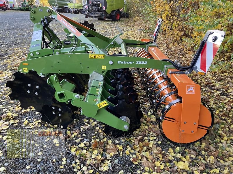 Kurzscheibenegge des Typs Amazone CATROS+ 3003 SPECIAL, Neumaschine in Gefrees (Bild 5)