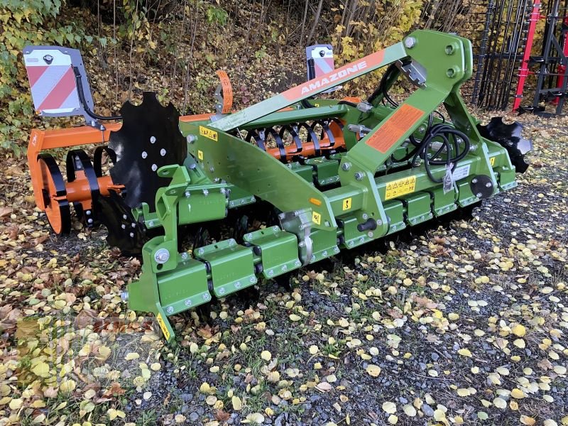 Kurzscheibenegge des Typs Amazone CATROS+ 3003 SPECIAL, Neumaschine in Gefrees (Bild 3)