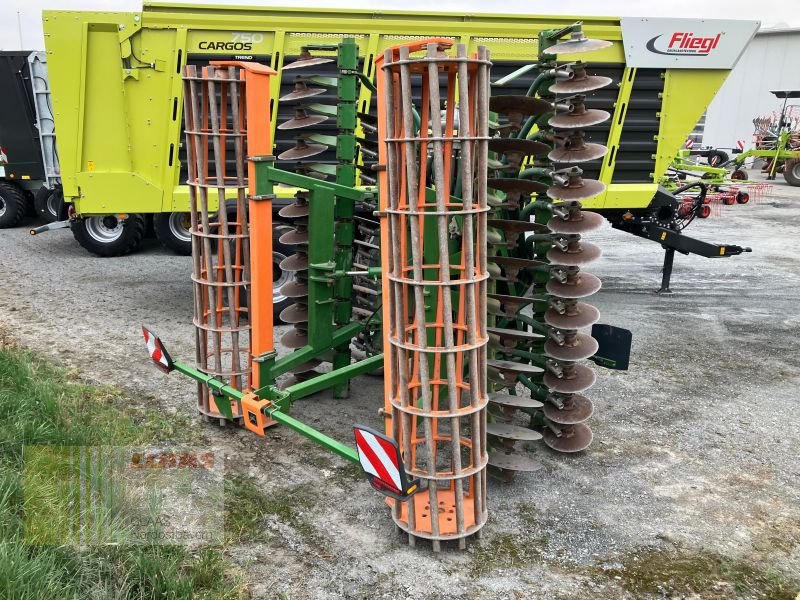 Kurzscheibenegge des Typs Amazone CATROS+ 6002-2 PRO AVO25, Vorführmaschine in Hollfeld (Bild 3)