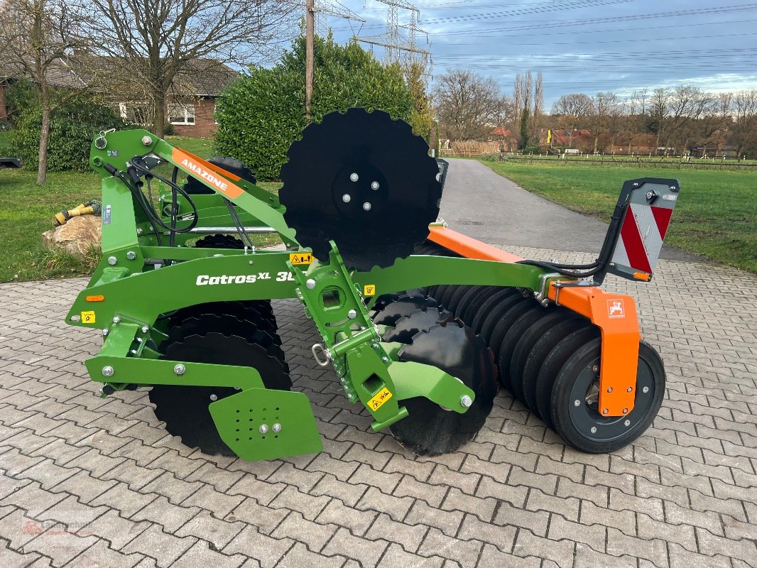 Kurzscheibenegge des Typs Amazone Catros XL 3003 ** NEUMASCHINE **, Neumaschine in Marl (Bild 2)