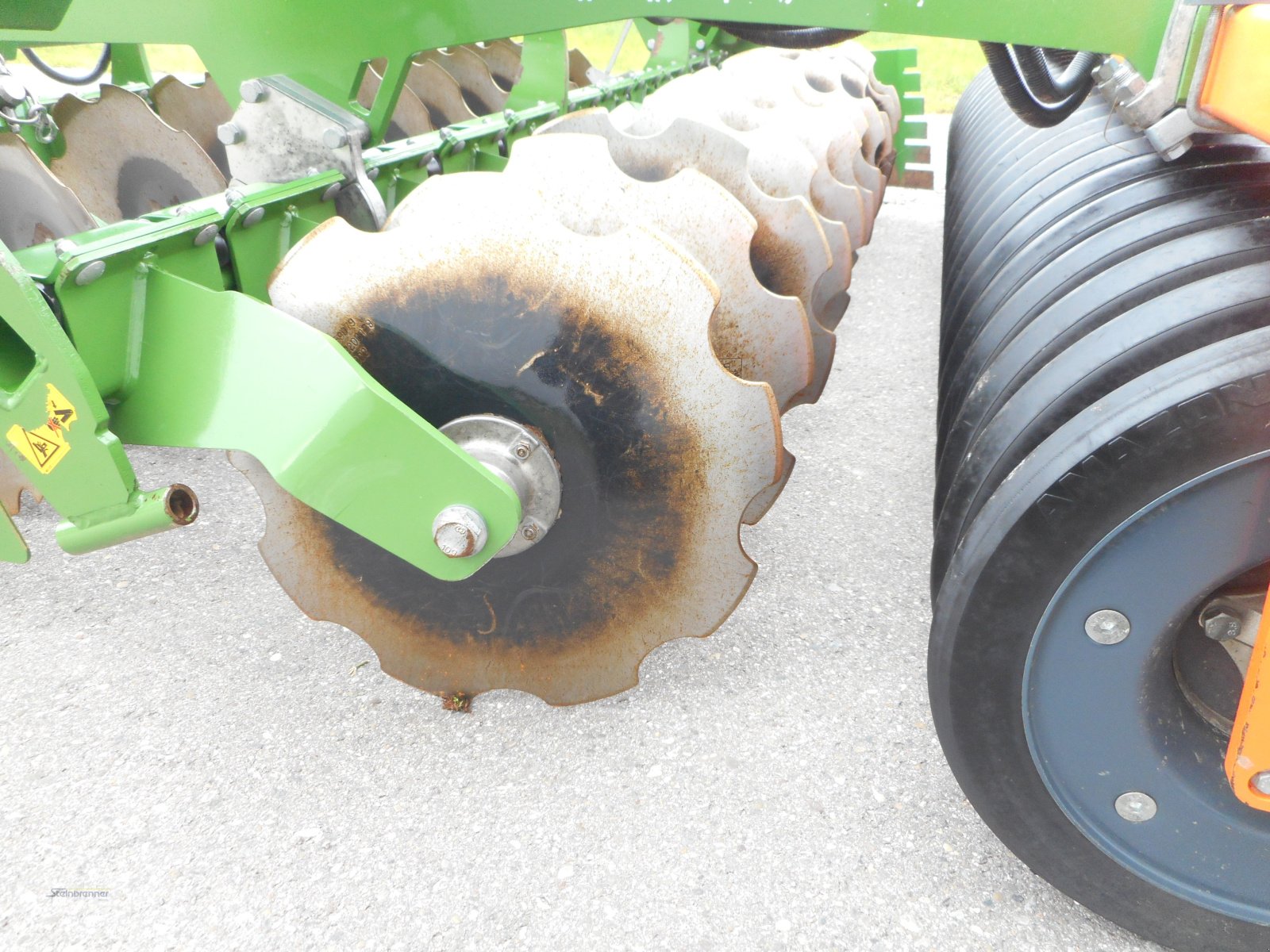 Kurzscheibenegge Türe ait Amazone Catros XL 3003, Gebrauchtmaschine içinde Wörnitz (resim 8)