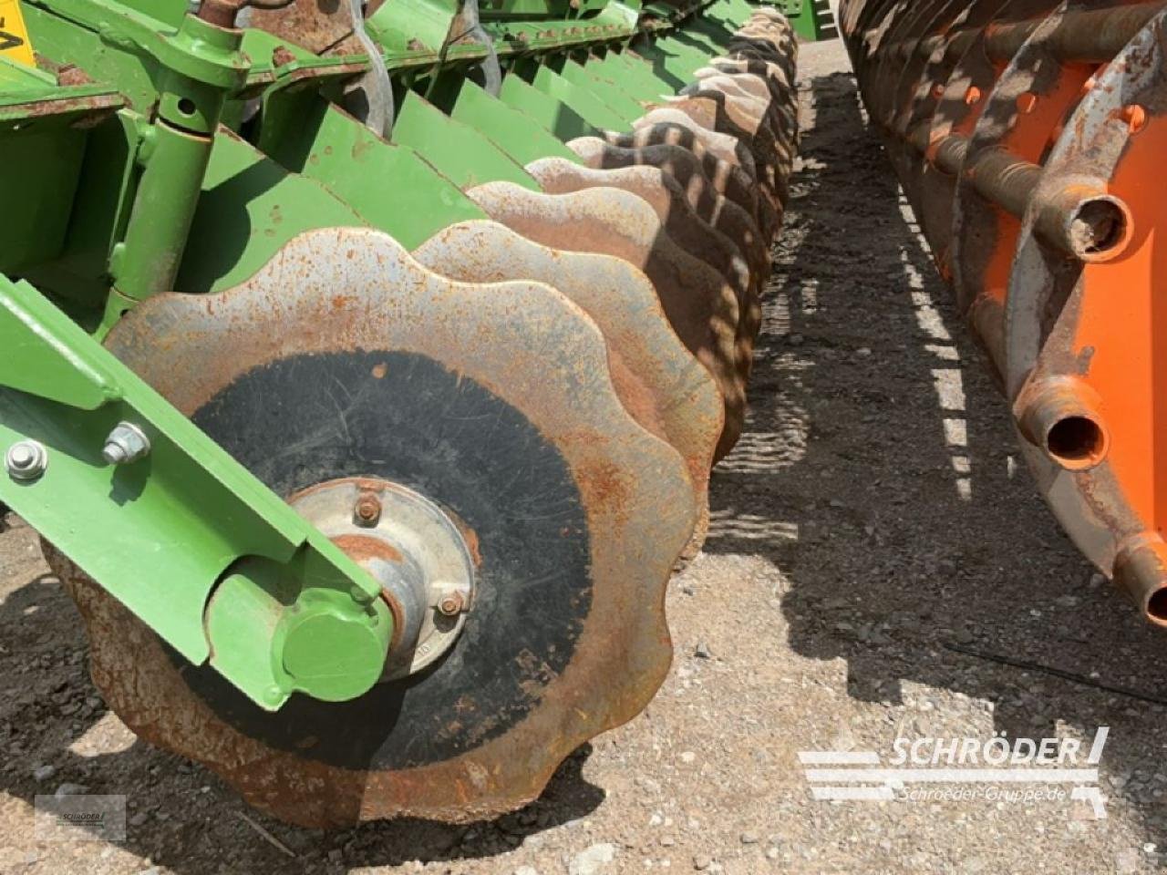 Kurzscheibenegge des Typs Amazone GÜLLESCHEIBENEGGE CATROS+ 7003-2, Gebrauchtmaschine in Friedland (Bild 7)