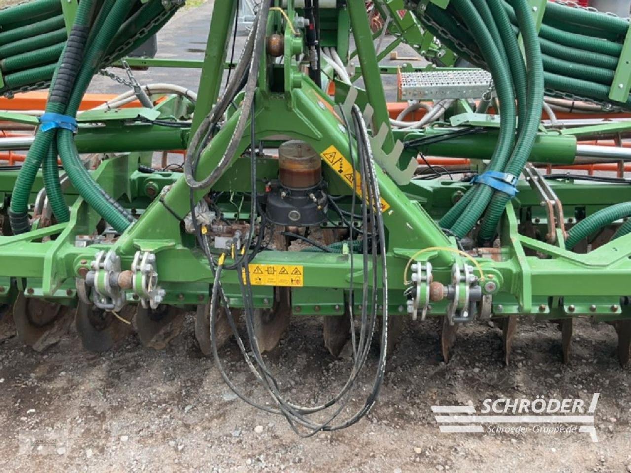 Kurzscheibenegge des Typs Amazone GÜLLESCHEIBENEGGE CATROS+ 7003-2, Gebrauchtmaschine in Friedland (Bild 10)