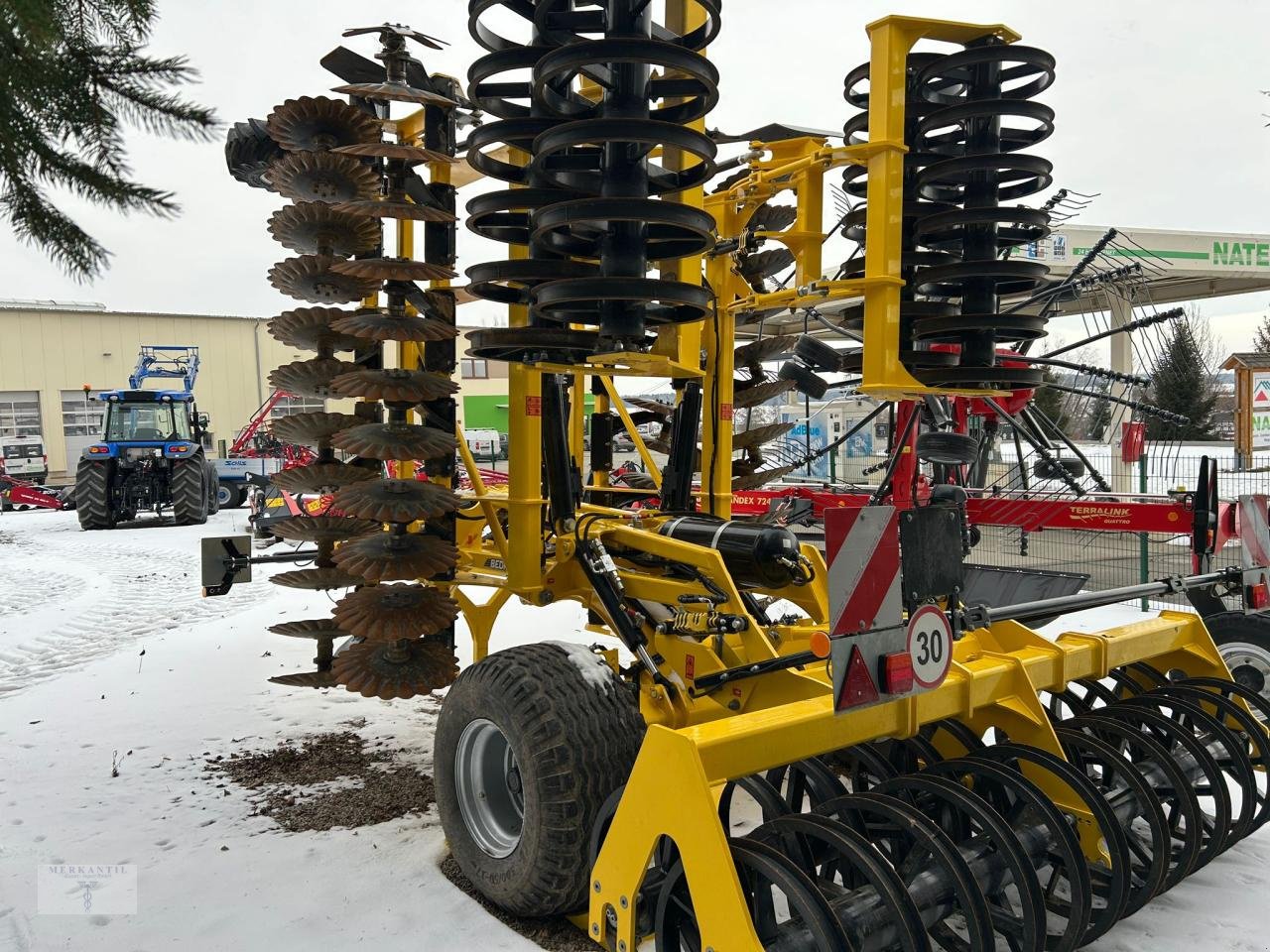 Kurzscheibenegge des Typs Bednar Swifter XO 6000 F, Gebrauchtmaschine in Pragsdorf (Bild 1)