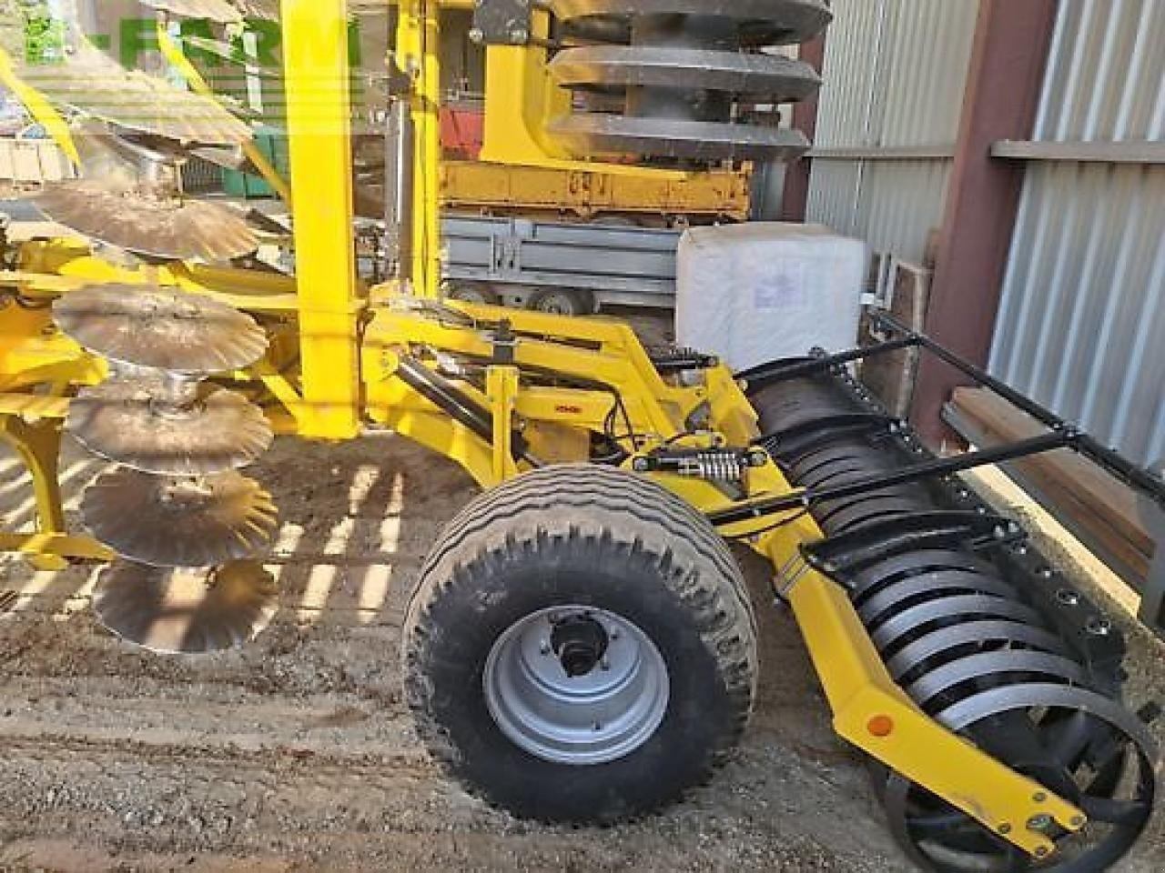 Kurzscheibenegge du type Bednar swifterdisc xo6000f, Gebrauchtmaschine en MONFERRAN (Photo 4)