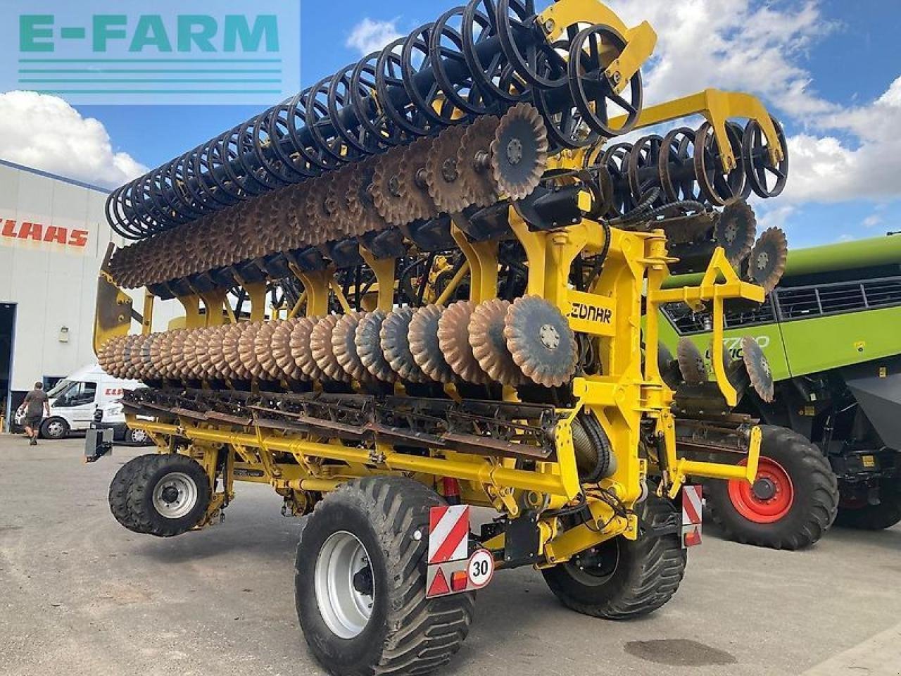 Kurzscheibenegge des Typs Bednar xe 12400 profi +alfa 800, Gebrauchtmaschine in NEUENDORF AM SPECK (Bild 1)