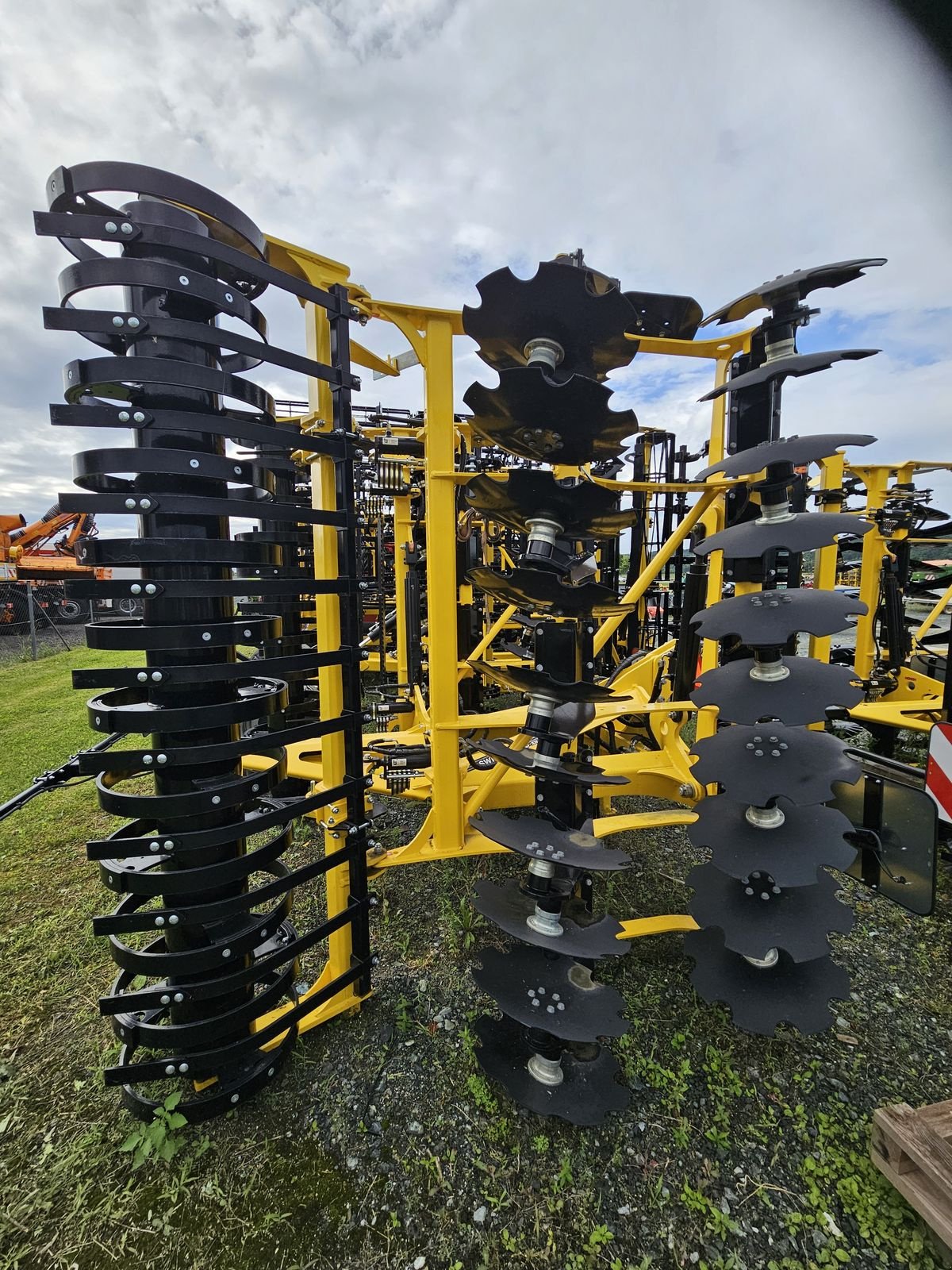 Kurzscheibenegge του τύπου Bednar XN5000, Neumaschine σε Siget in der Wart (Φωτογραφία 1)