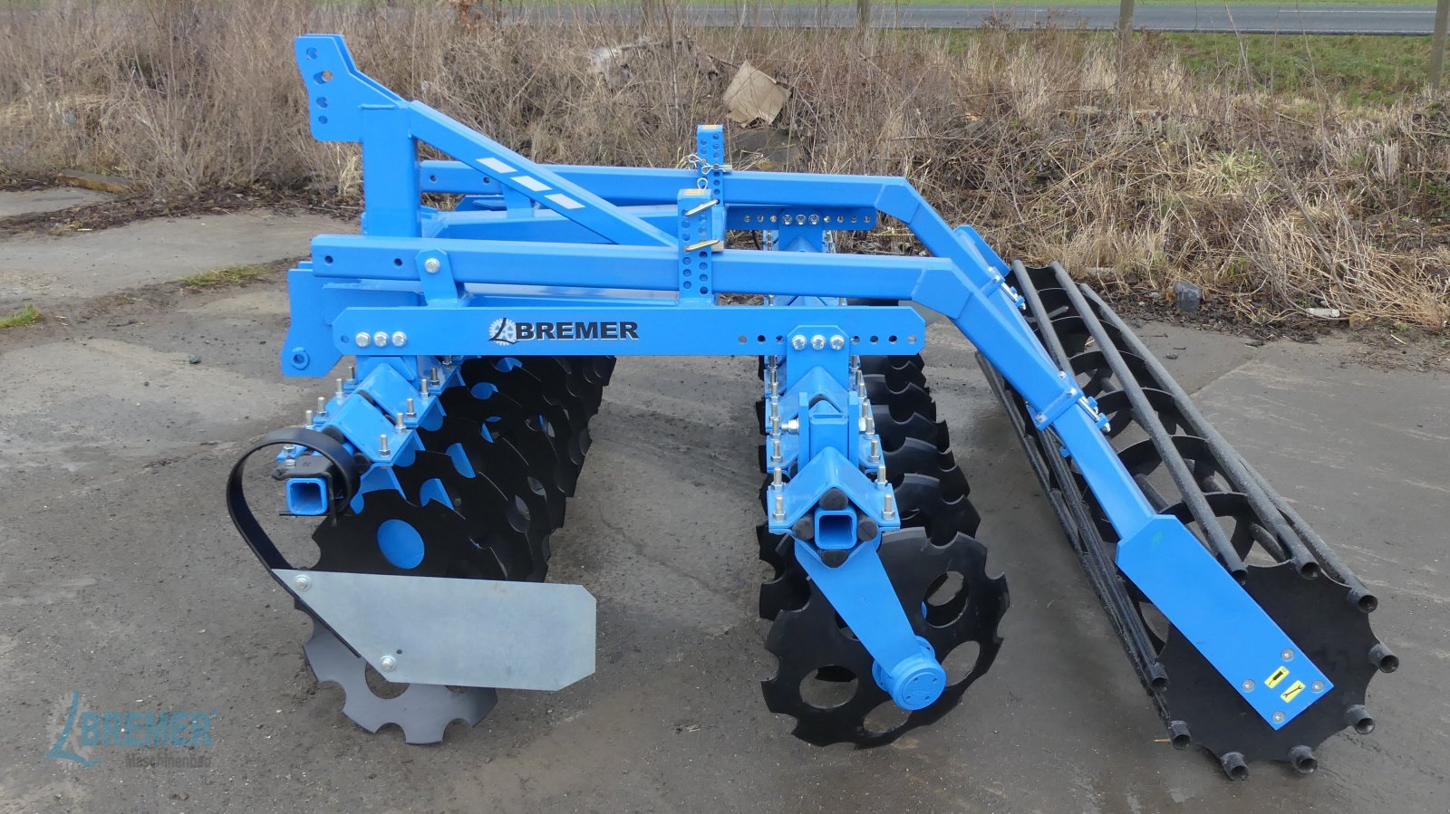 Kurzscheibenegge des Typs Bremer Maschinenbau Powerdisc PD 301 / - LN 302, Neumaschine in Hohenhameln (Bild 1)