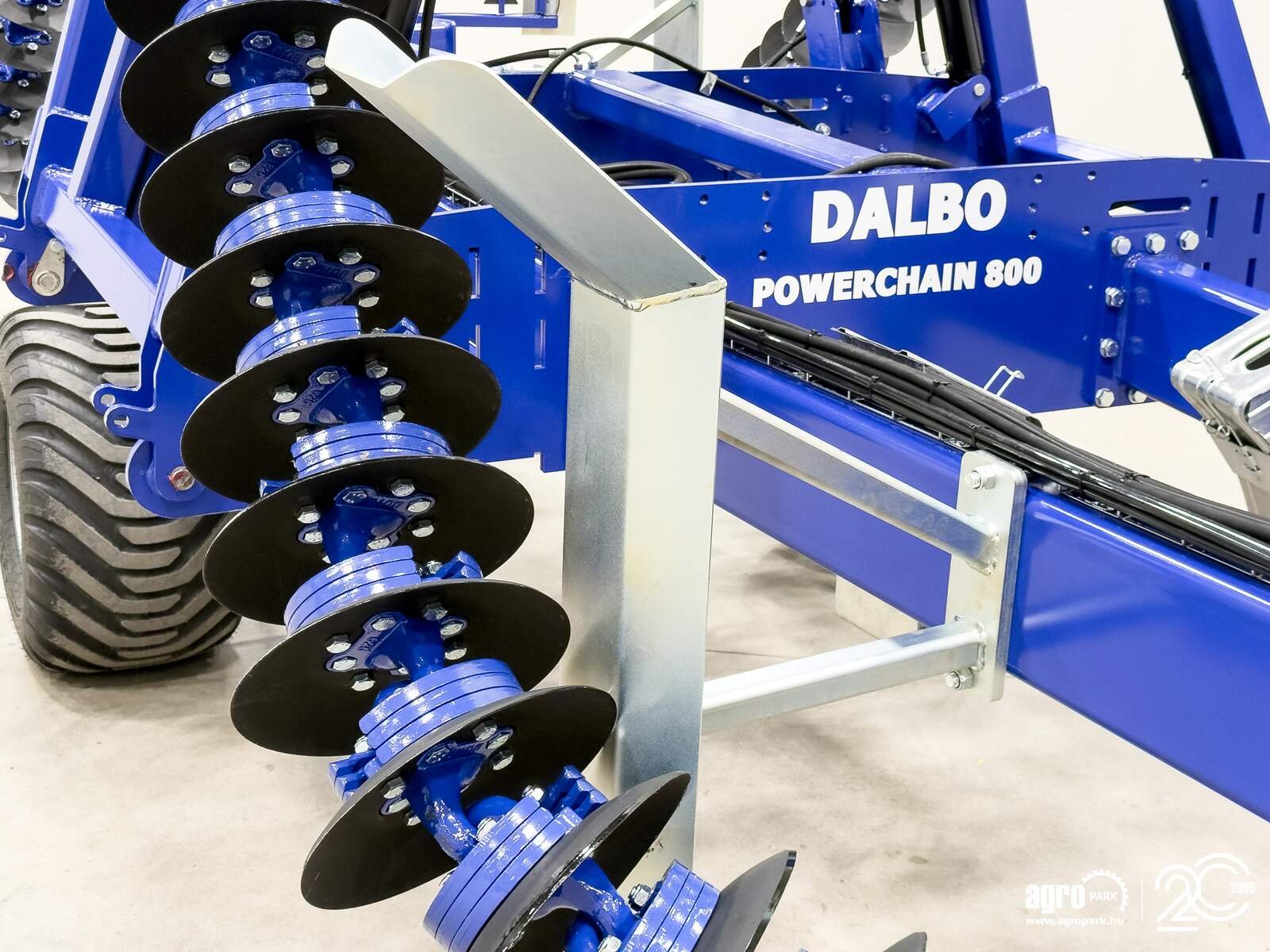 Kurzscheibenegge Türe ait Dalbo PowerChain 800 disc cultivator, 8 m working width, 132 discs, air brake, Made in Denmark, Gebrauchtmaschine içinde Csengele (resim 21)