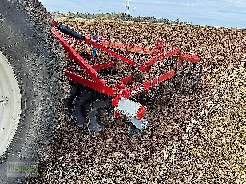 Kurzscheibenegge des Typs Evers JE 300 / VARIO, Vorführmaschine in Unterschneidheim-Zöbingen (Bild 1)