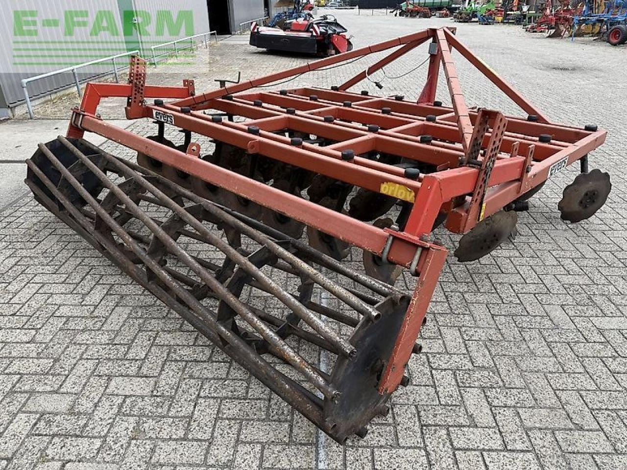 Kurzscheibenegge Türe ait Evers schijvenegg orlov 28-300, Gebrauchtmaschine içinde gg VEGHEL (resim 9)