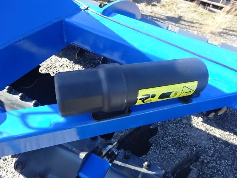 Kurzscheibenegge del tipo H-L-M RX 3. 0   Kurzscheibenegge 3 Meter mit V Ringwalze, Neumaschine In Neureichenau (Immagine 30)