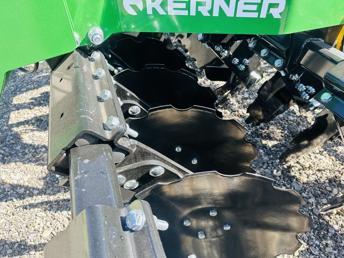 Kurzscheibenegge Türe ait Kerner Helix H 300 Kurzscheibenegge, Vorführmaschine içinde Hohenruppersdorf (resim 12)