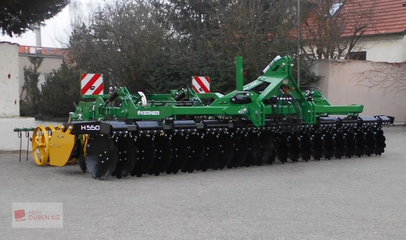 Kurzscheibenegge des Typs Kerner Helix H 450, Neumaschine in Ziersdorf (Bild 1)