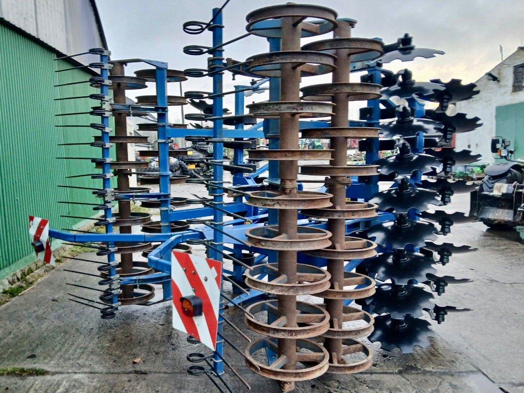 Kurzscheibenegge a típus Köckerling Rebell 410 Classic - SCHEIBEN + LAGER NEU, Gebrauchtmaschine ekkor: Liebenwalde (Kép 4)