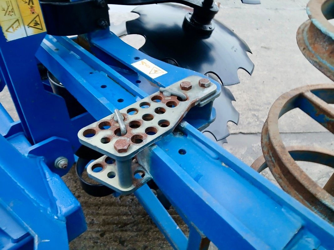 Kurzscheibenegge a típus Köckerling Rebell 410 Classic - SCHEIBEN + LAGER NEU, Gebrauchtmaschine ekkor: Liebenwalde (Kép 9)