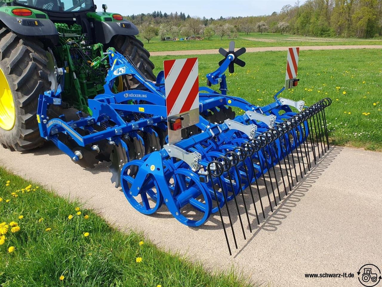 Kurzscheibenegge des Typs Köckerling Rebell classic 300 2.0, Neumaschine in Aspach (Bild 3)