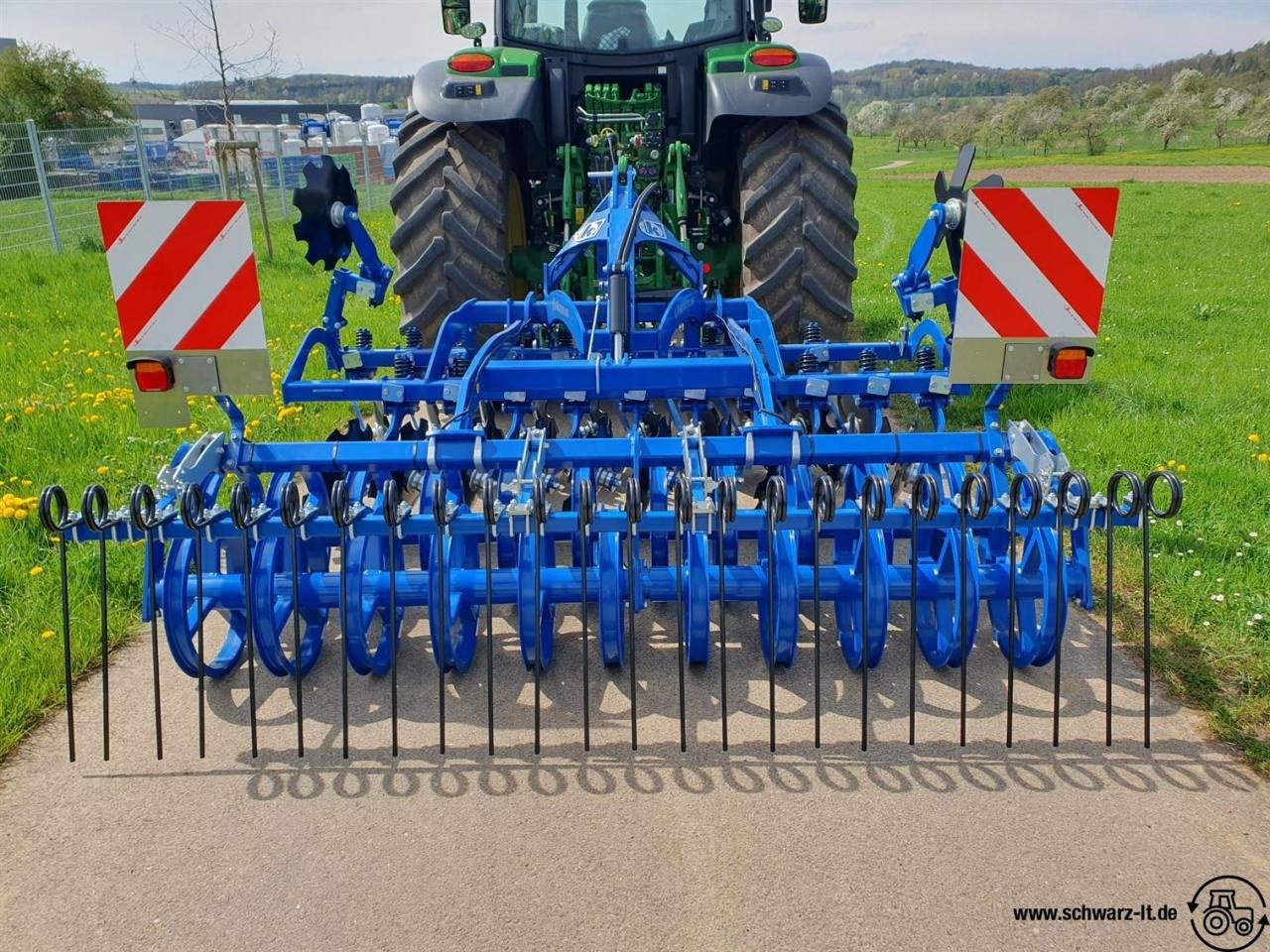 Kurzscheibenegge des Typs Köckerling Rebell classic 300 2.0, Neumaschine in Aspach (Bild 4)