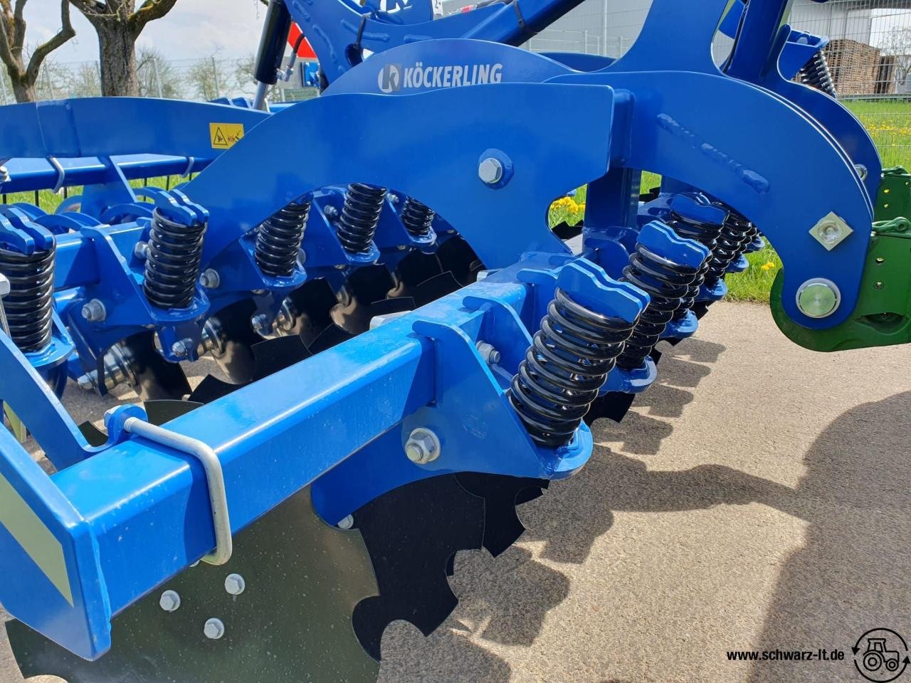 Kurzscheibenegge des Typs Köckerling Rebell classic 300 2.0, Neumaschine in Aspach (Bild 9)
