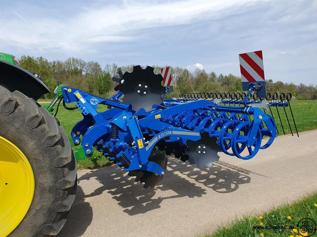 Kurzscheibenegge des Typs Köckerling Rebell classic 300 2.0, Neumaschine in Aspach (Bild 12)