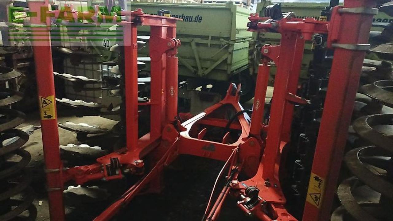 Kurzscheibenegge del tipo Kuhn optimer+ 403r, Gebrauchtmaschine In MARLOW (Immagine 1)