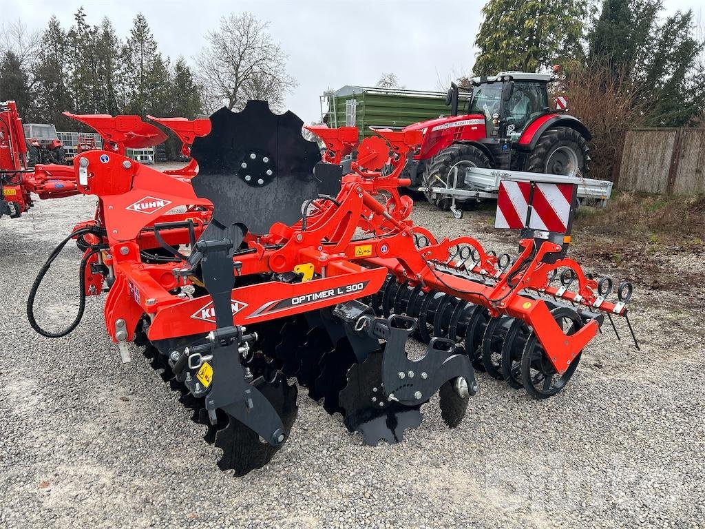 Kurzscheibenegge Türe ait Kuhn Optimer L 300, Gebrauchtmaschine içinde Düsseldorf (resim 4)