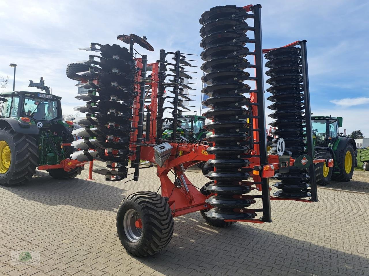 Kurzscheibenegge Türe ait Kuhn Optimer XL 5000, Neumaschine içinde Münchberg (resim 4)