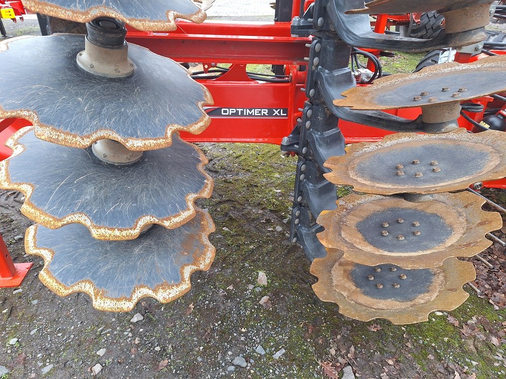 Kurzscheibenegge Türe ait Kuhn Optimer XL4000, Gebrauchtmaschine içinde Meerane (resim 2)