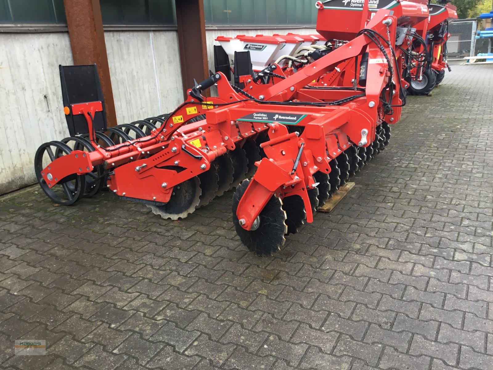 Kurzscheibenegge des Typs Kverneland Qualidisc Farmer 3001, Gebrauchtmaschine in Niederstetten (Bild 3)