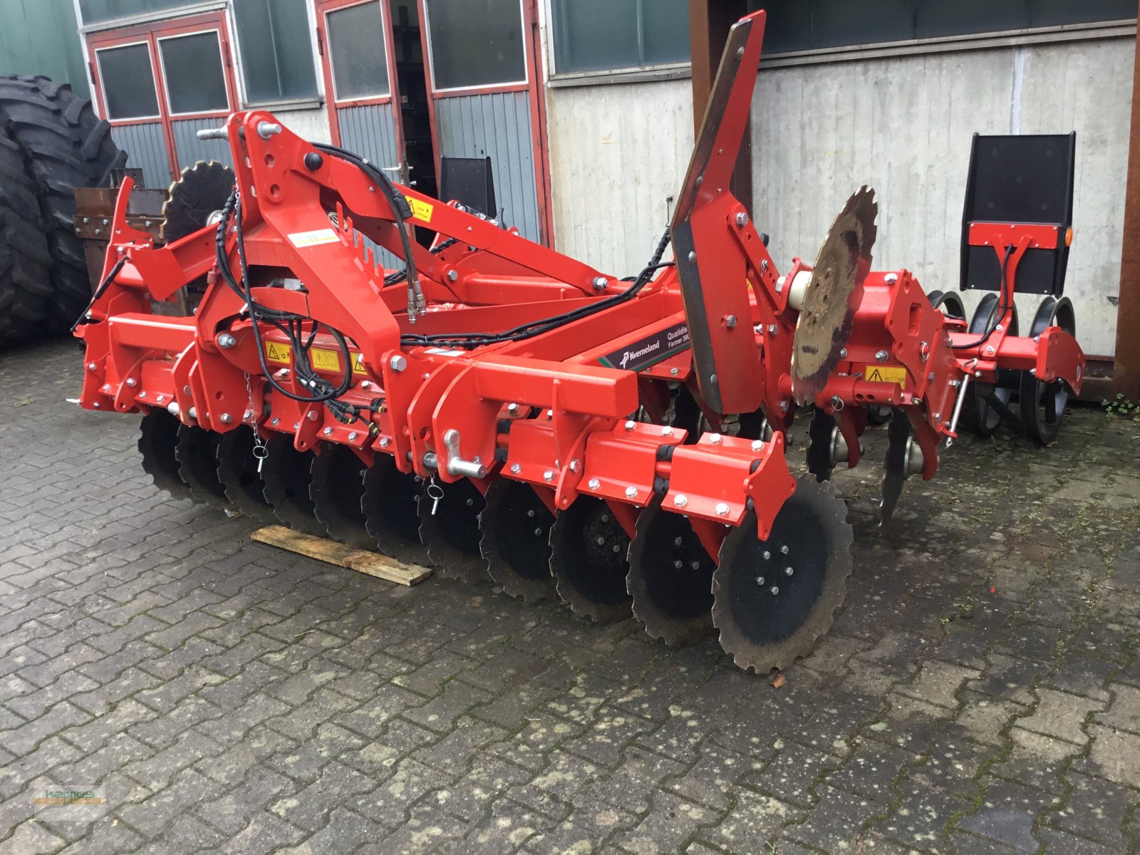 Kurzscheibenegge des Typs Kverneland Qualidisc Farmer 3001, Gebrauchtmaschine in Niederstetten (Bild 4)