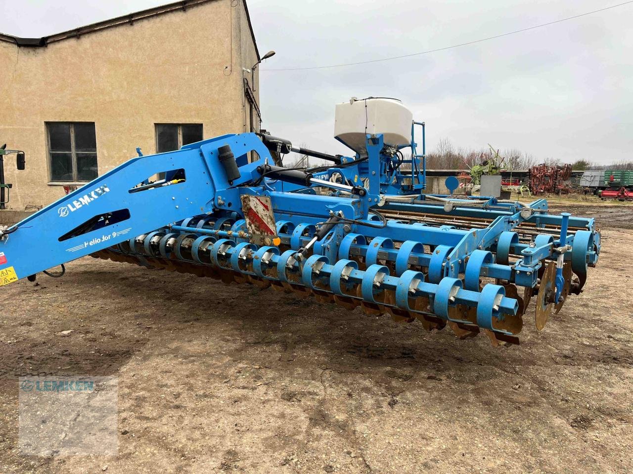 Kurzscheibenegge del tipo Lemken Heliodor 9/600 KA + SeedHub 5/500, Gebrauchtmaschine In Budapest (Immagine 3)