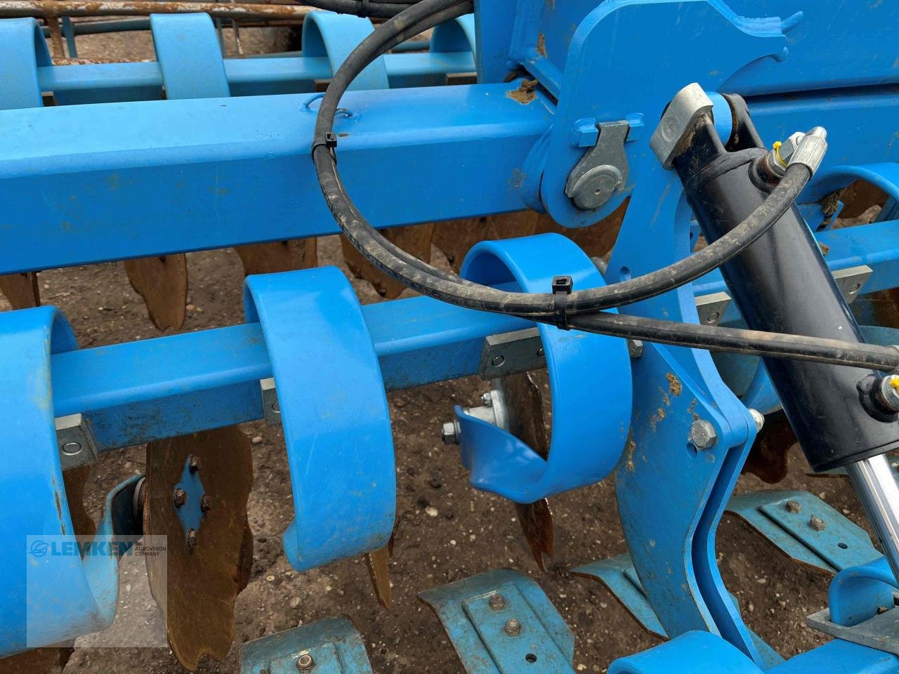 Kurzscheibenegge del tipo Lemken Heliodor 9/600 KA + SeedHub 5/500, Gebrauchtmaschine In Budapest (Immagine 5)