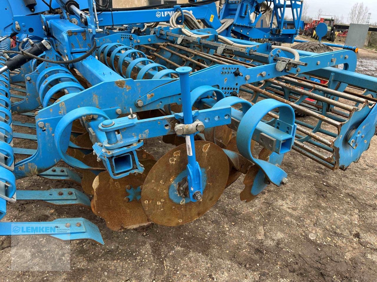 Kurzscheibenegge del tipo Lemken Heliodor 9/600 KA + SeedHub 5/500, Gebrauchtmaschine In Budapest (Immagine 10)