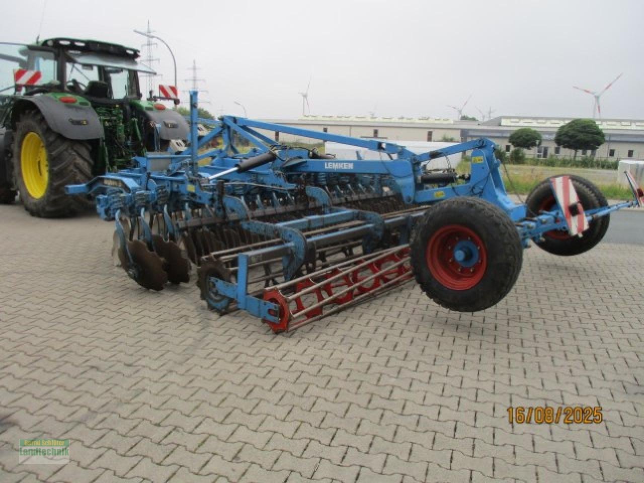 Kurzscheibenegge des Typs Lemken Rubin 9 500 KUEA, Gebrauchtmaschine in Büren (Bild 5)